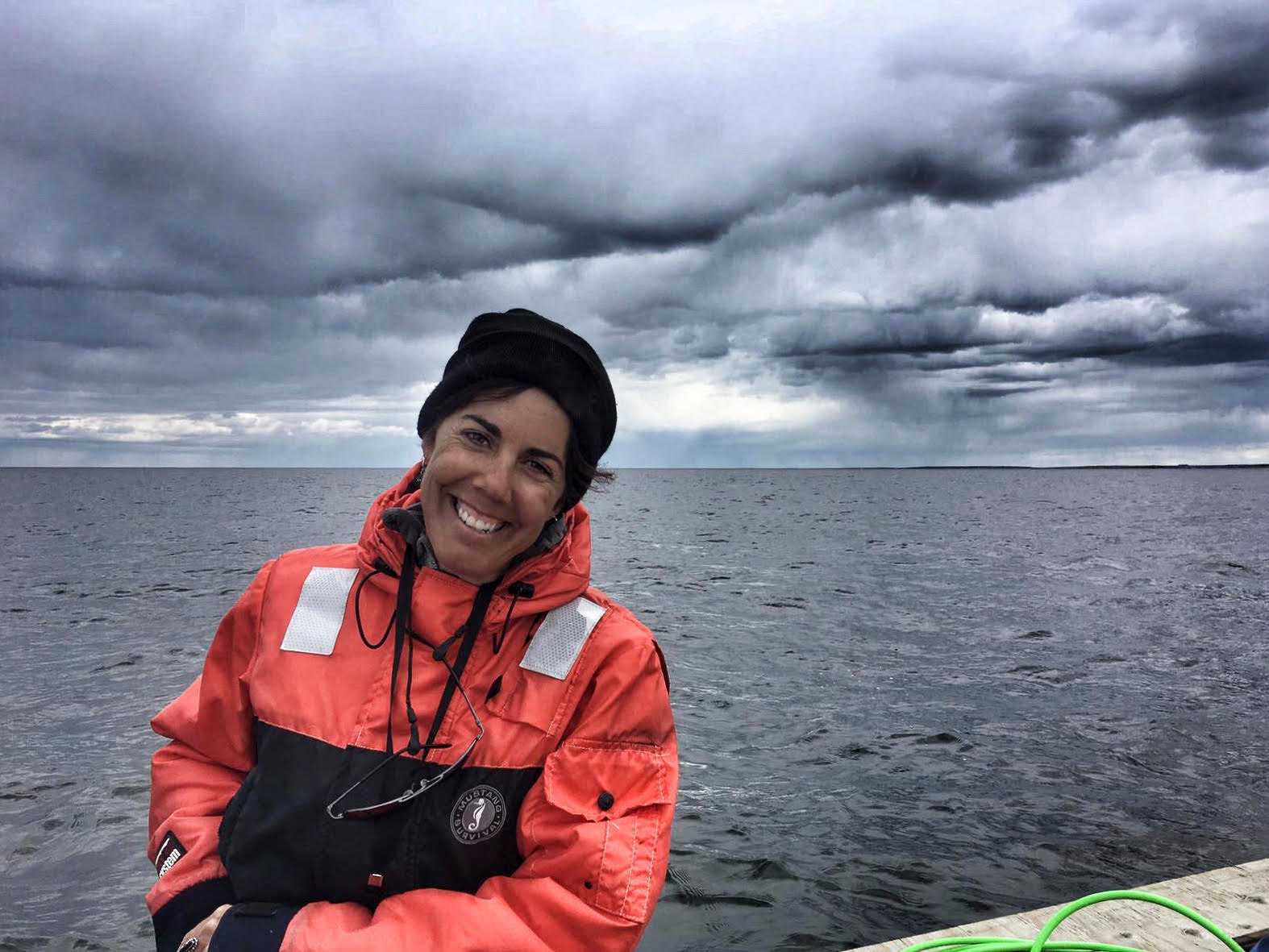 Valeria Vergara 3-1, beluga whale scientist