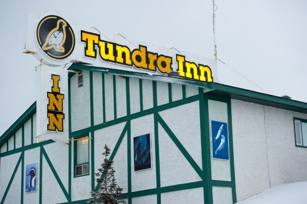 A hotel with a sign Tundra Inn